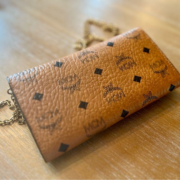 MCM | Tracy Wallet on Chain in Visetos - Picture 12 of 15